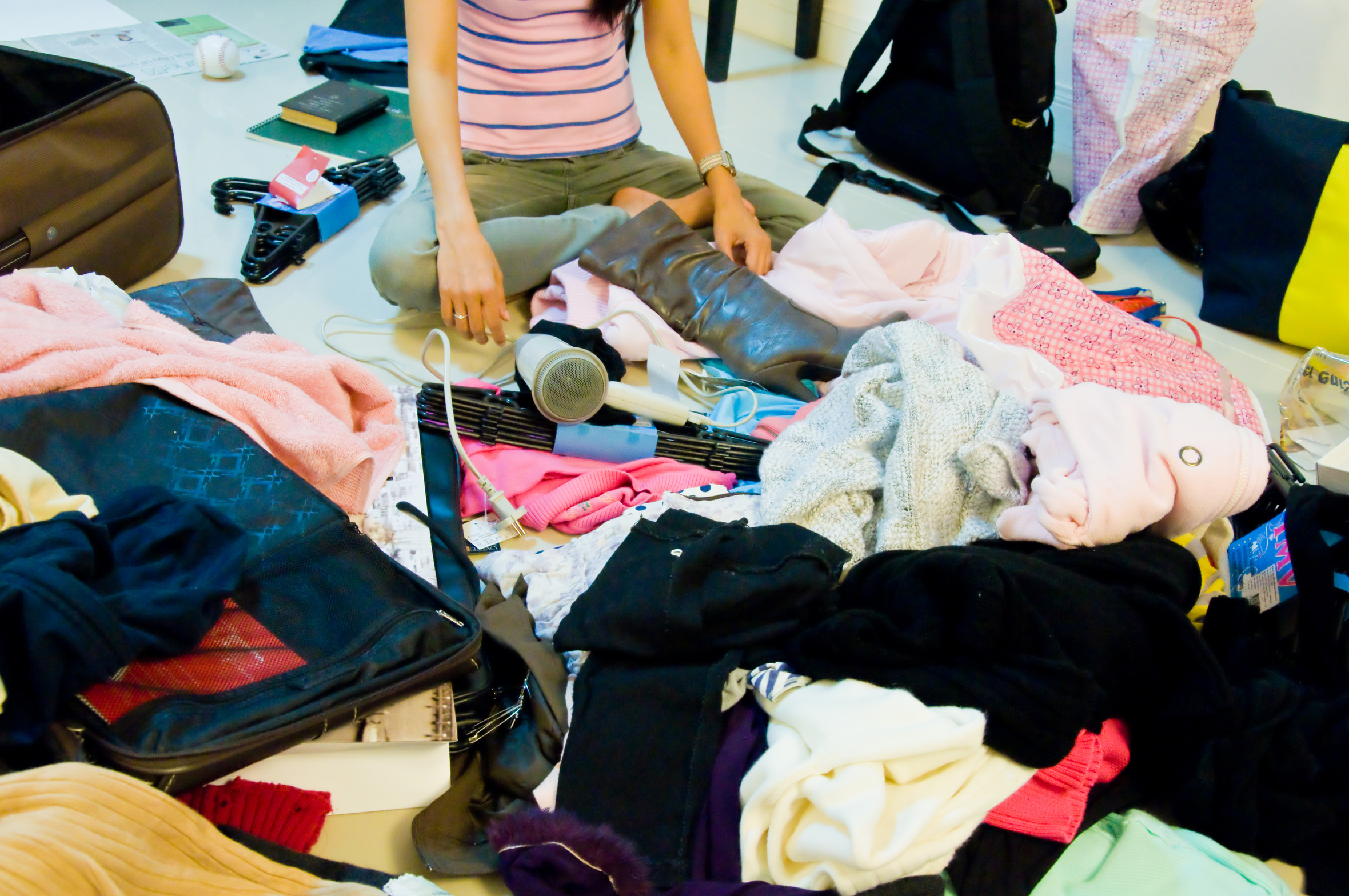 descriptive essay about a messy room descriptive essay about a messy room